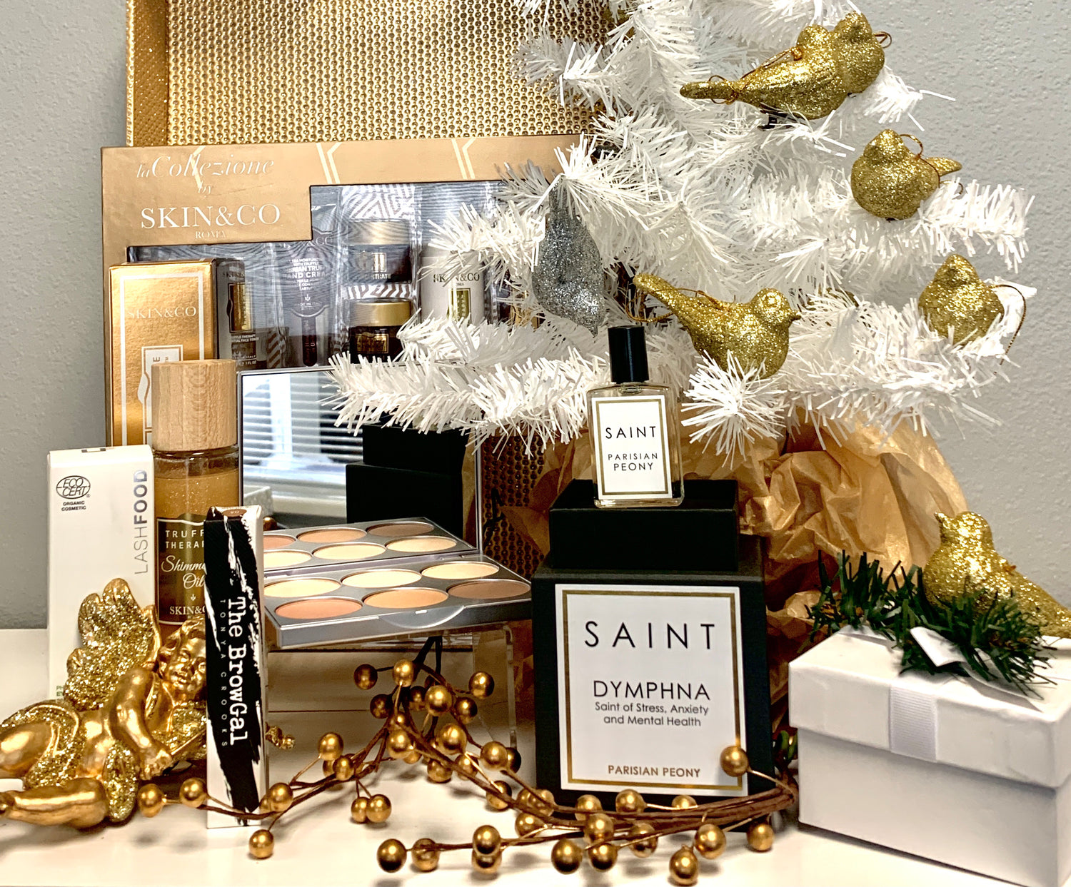 GIFTS UNDER $ 200